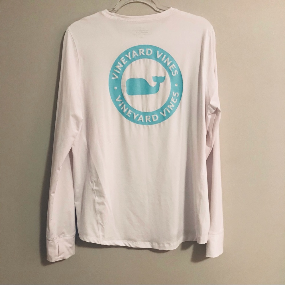 VINEYARD VINES | XL | Performance | Thumb Holes
